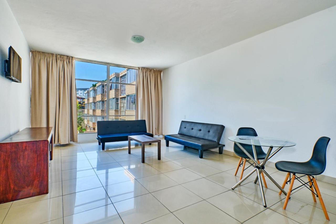 Inn & Out Sandton Park Johannesburg Esterno foto